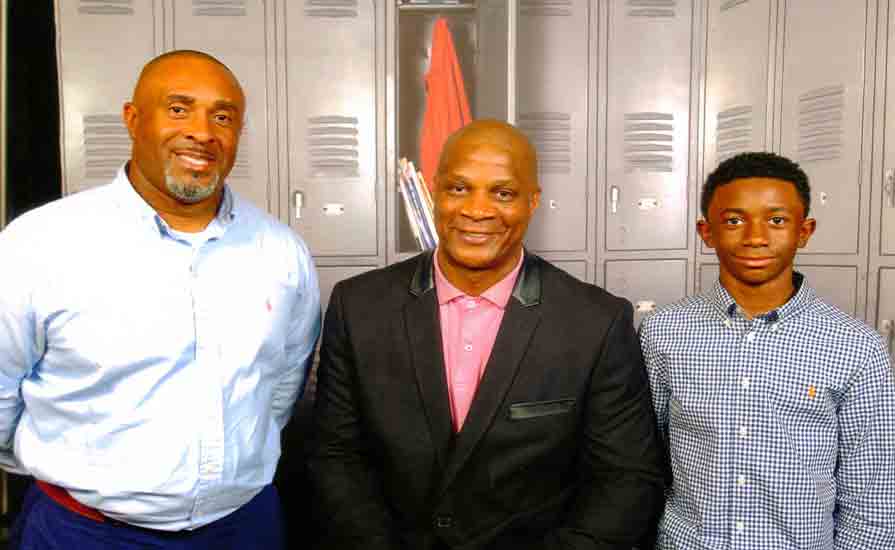 Chandler meets Darryl Strawberry