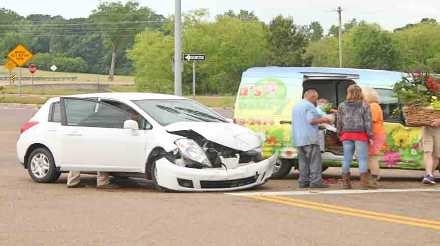 Monday Morning Accident Slows Traffic on Hwy 49