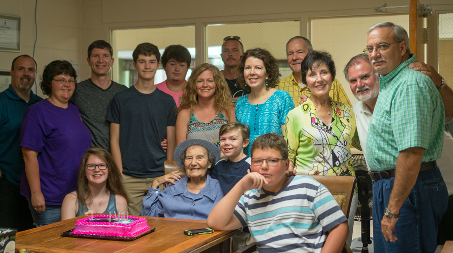 ETTA FLOYD CELEBRATES 90TH BIRTHDAY