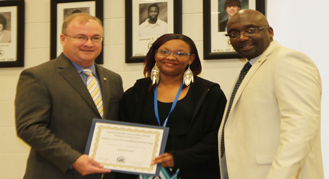 Latricia Franks Receives Scholarship