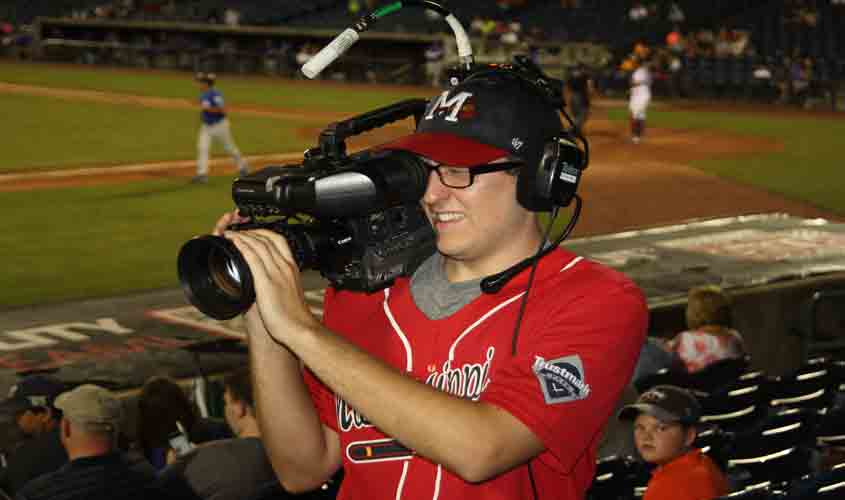 Sports Media Student Goes to Bat For Mississippi Braves