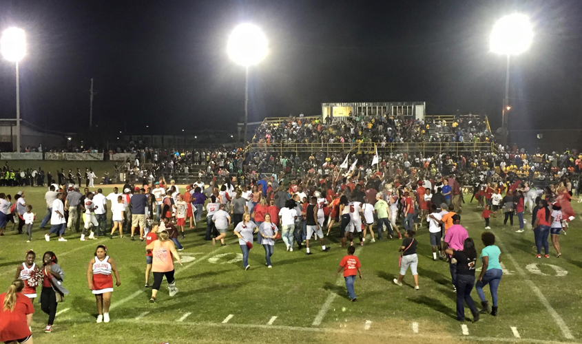 Magee defeats Mendenhall 34-33 in Overtime!