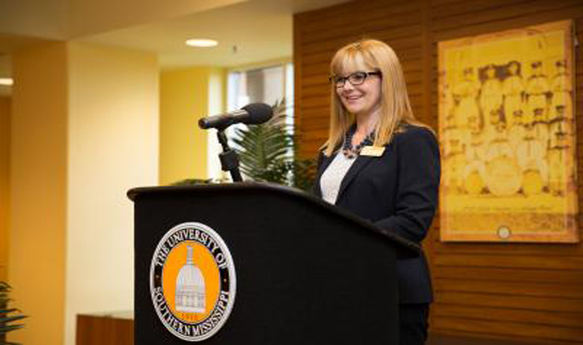 Southern Miss Announces Textbook Scholarship, Student Success Plan