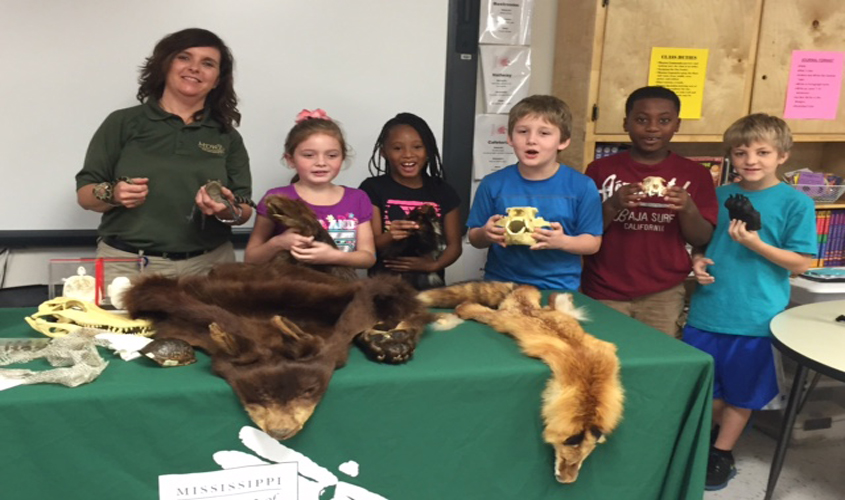Magee Flag Students Enjoy Presentation by MS Museum of Natural Science