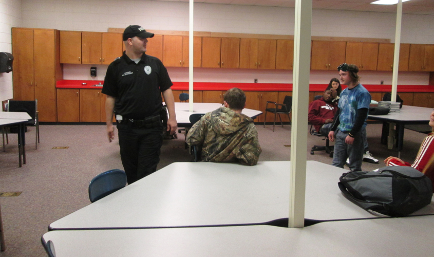 Officer J D Hughes Speaks to Law & Public Safety Students