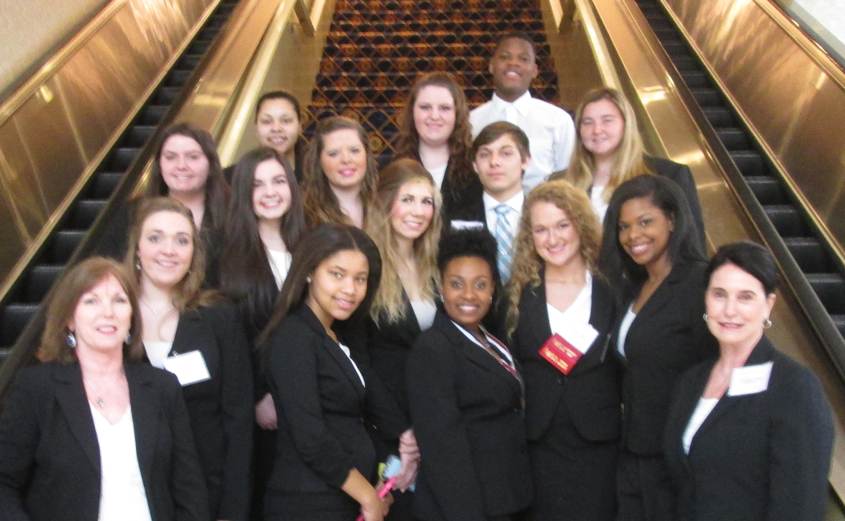 Tech Center HOSA members Compete