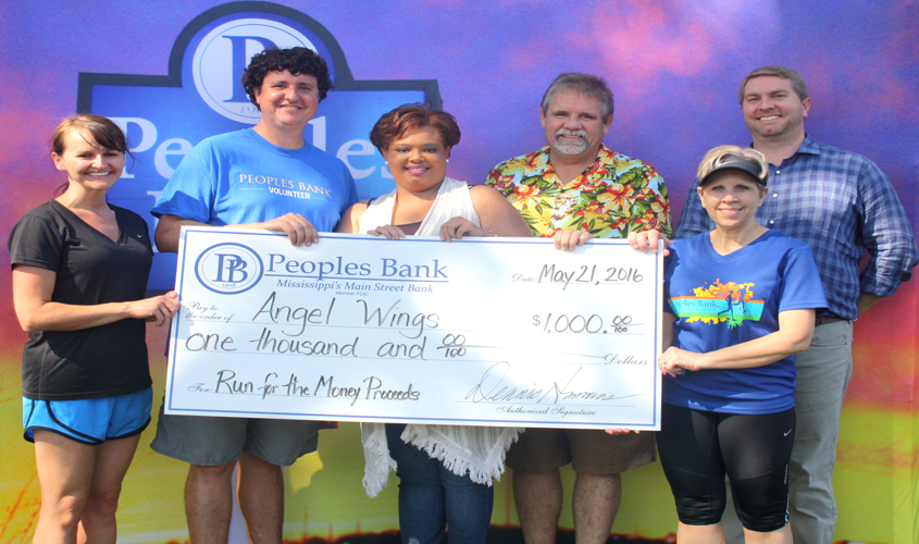 Angel Wings Receives Donation