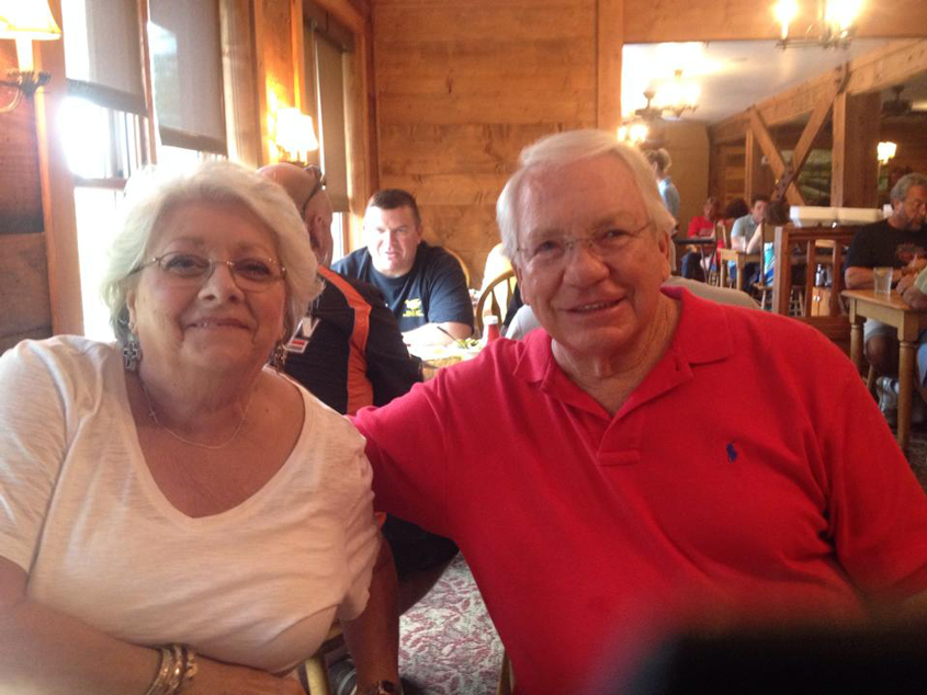 Happy Anniversary to Gene & Charlcie Craft!