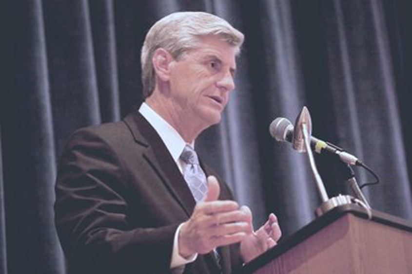 Governor Bryant Proclaims September College Savings Month