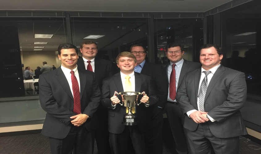 Business Students Lead Mississippi College to Receive Top Honors