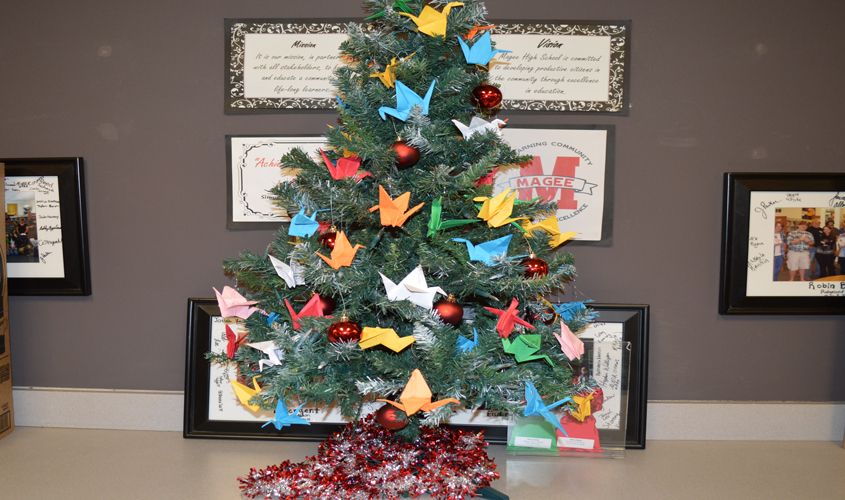 MHS Art Class Decorated Tree with Cranes
