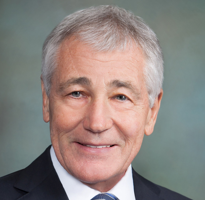 Former Secretary of Defense Chuck Hagel Keynotes Mississippi College Scholarship Dinner