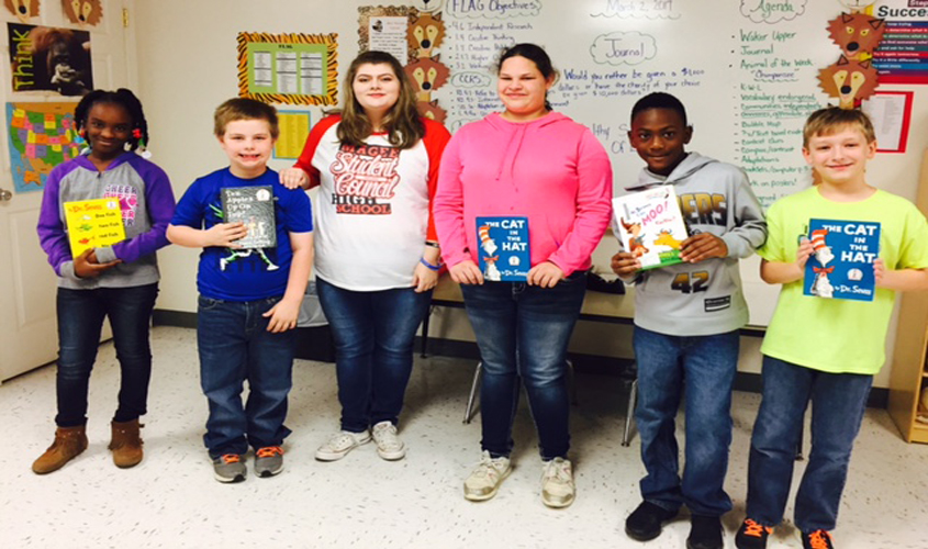 Students Read to FLAG Class at Magee Elementary