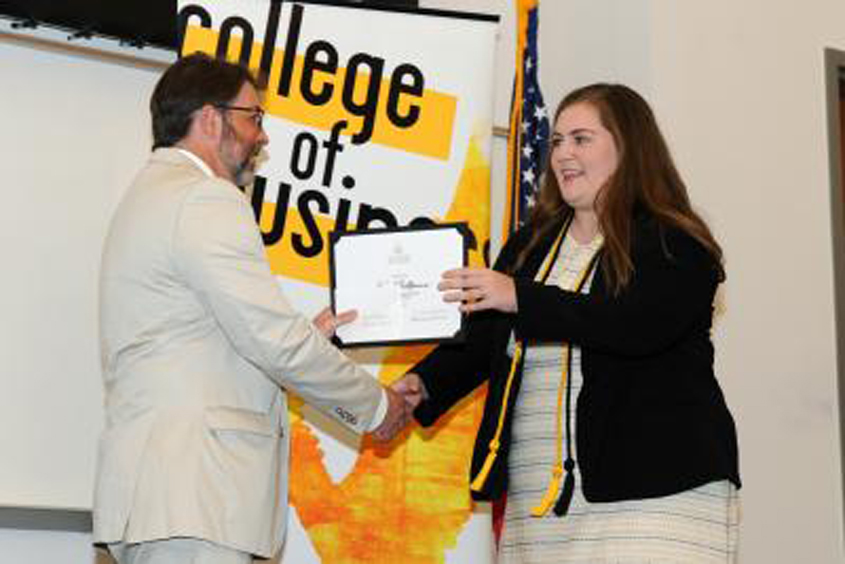 Southern Miss College of Business Hands Out Awards to Students, Faculty