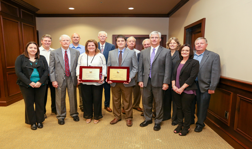Right of Way and Information Systems Receive FHWA Award