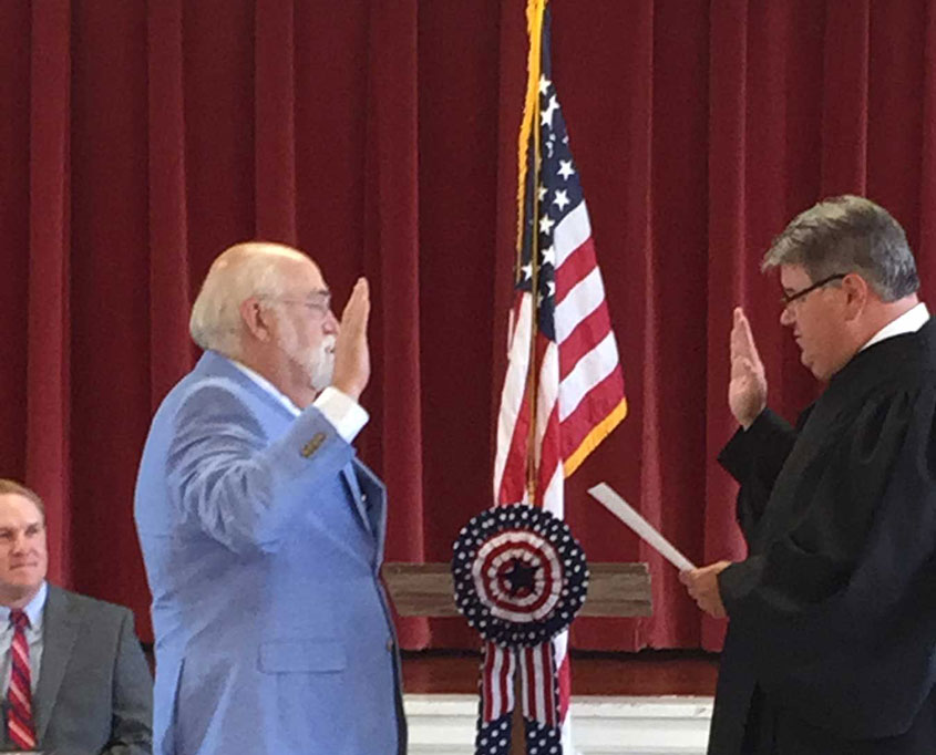     Professor Glenn Wiggins Proudly Serves Polkville As Alderman