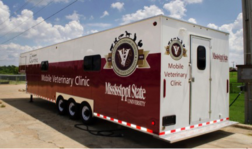 MSU CVM disaster response team deployed to Leflore County crash site