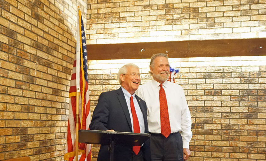 Senator Roger Wicker Visits Magee Lions Club