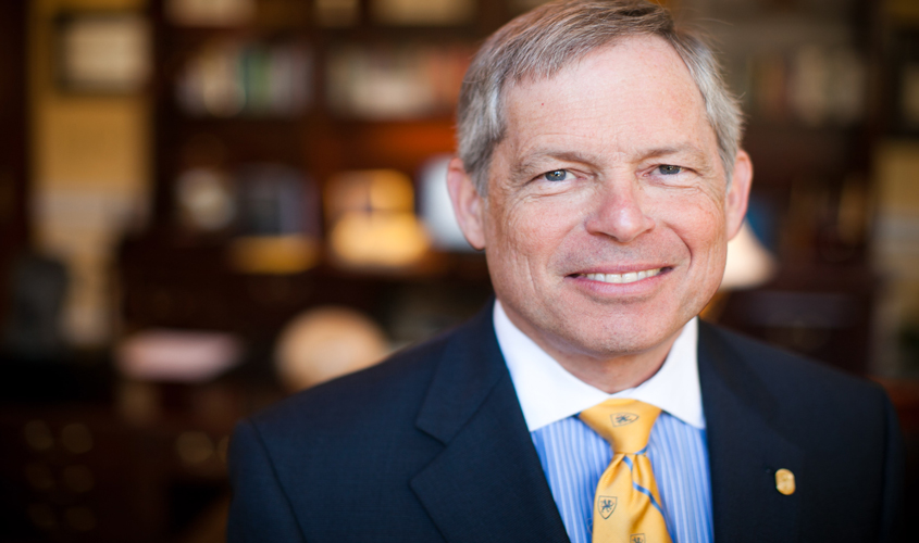 Mississippi College Supporters Salute President Lee Royce