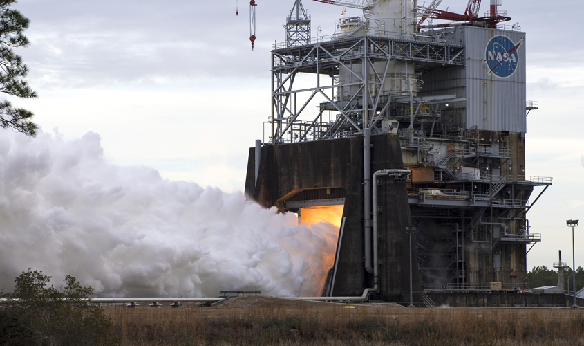NASA Conducts 2nd RS-25 Engine Hot Fire of 2018