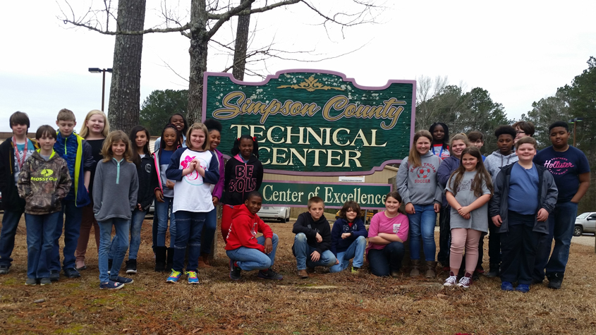 Magee Middle School FLAG Class Tours the Tech Center