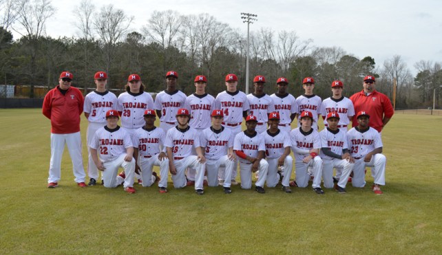 Trojans Sink the Pirates