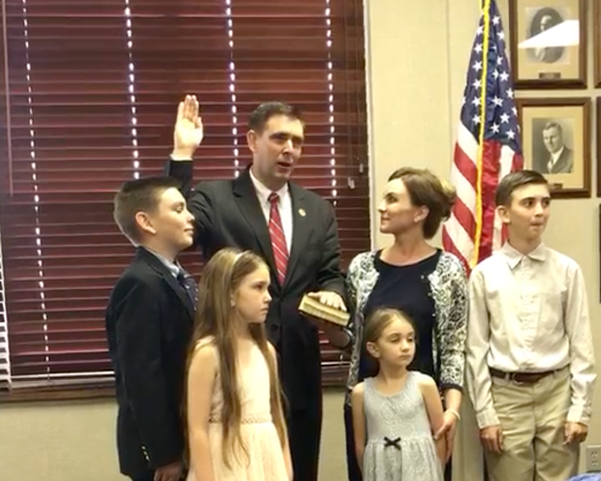 Andy Gipson Sworn in as Ag Commissioner
