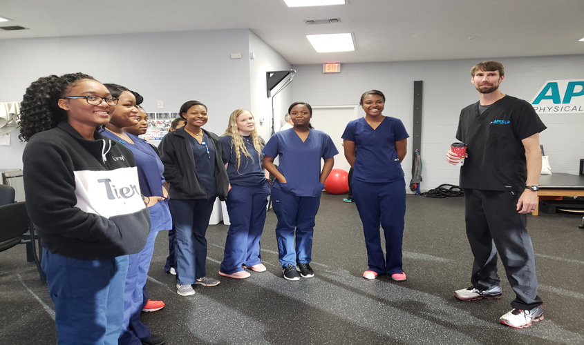SIMPSON COUNTY TECH HEALTH CARE STUDENTS TOUR APEX PHYSICAL THERAPY