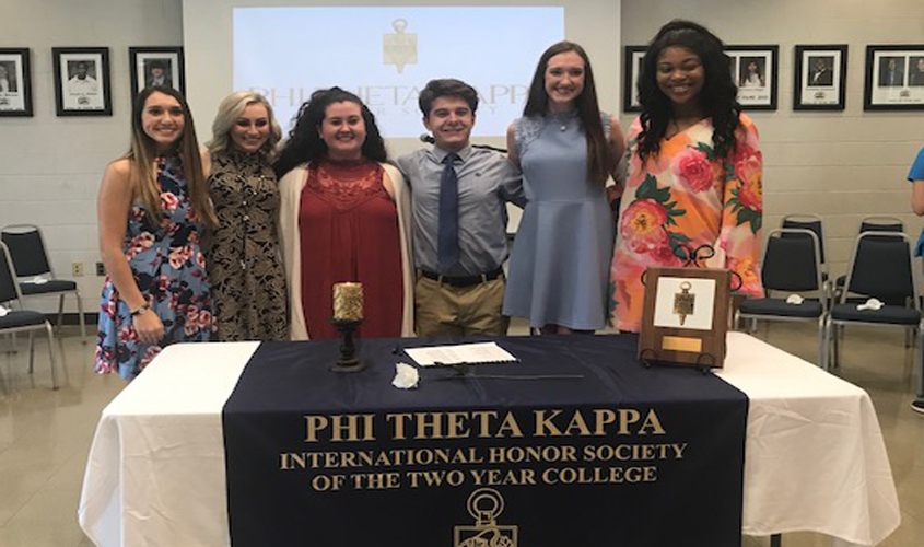 Mendenhall HS PTK Inductees @ Co-Lin