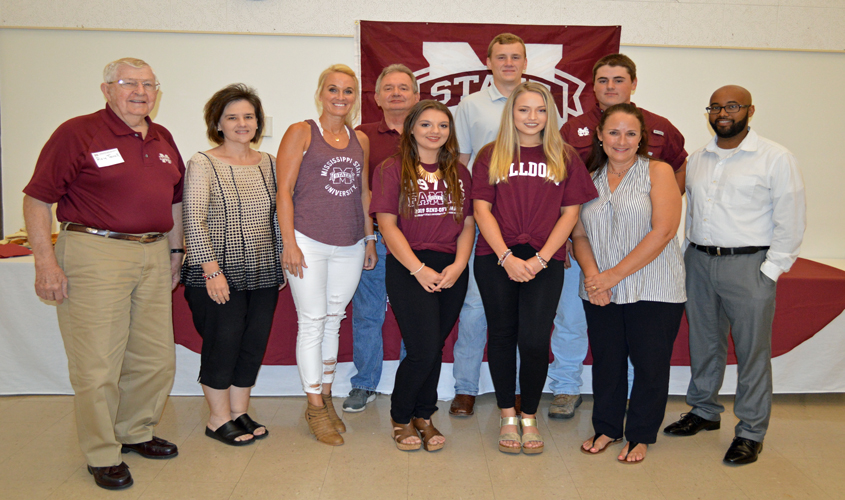 Simpson County Alumni Send Bulldogs Off with Party