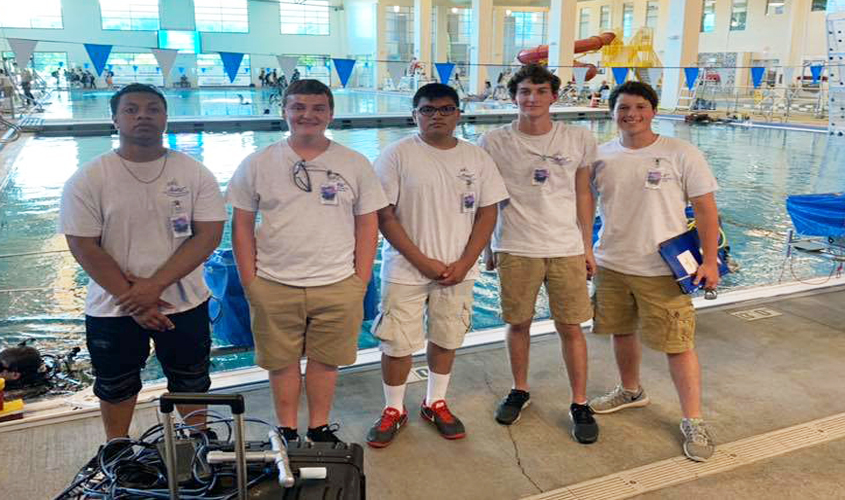 Seawolves finish as top community college at international robotics competition