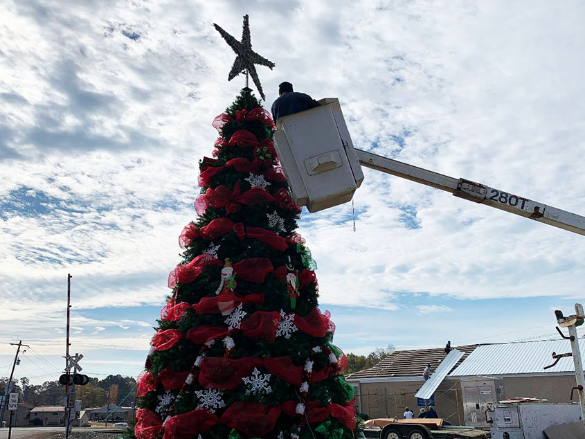 Magee Christmas Tree Almost Ready!