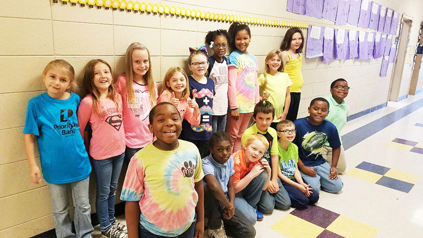 Too Bright To Do Drugs @ Mendenhall Elementary