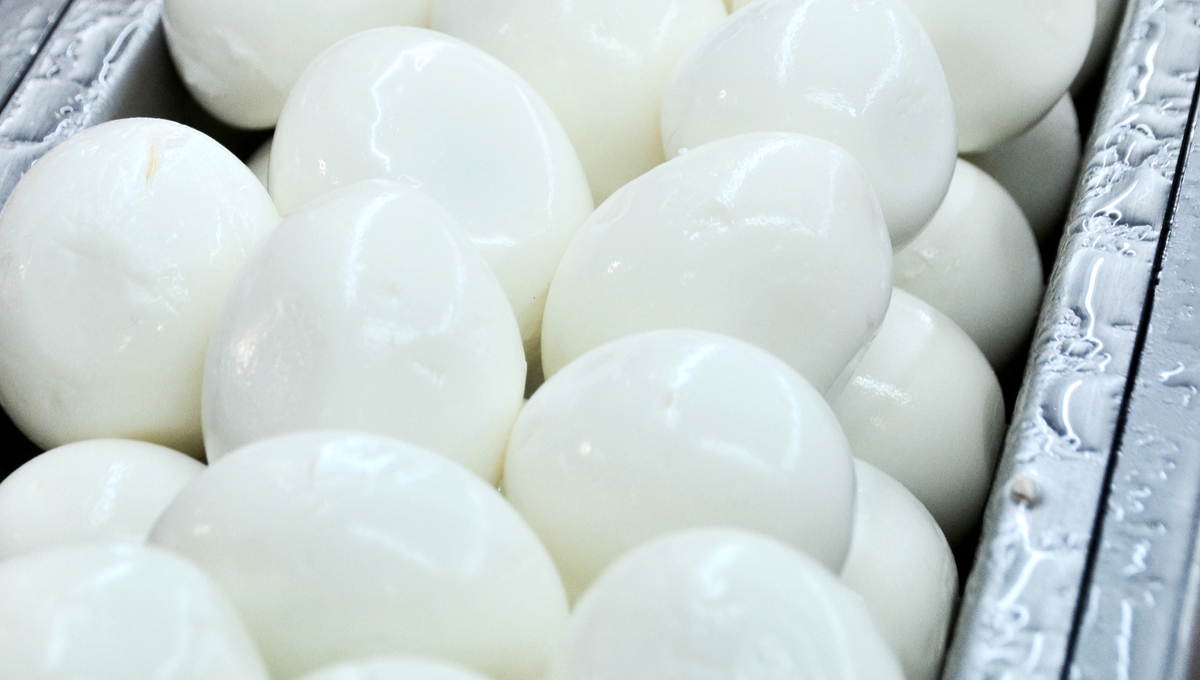 FDA broadens warning about Listeria-tainted hard boiled eggs