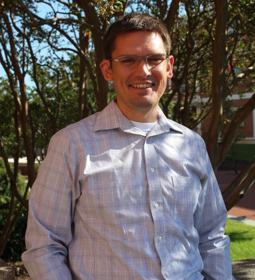 Dale Center Supporting Work of USM History Doctoral Student
