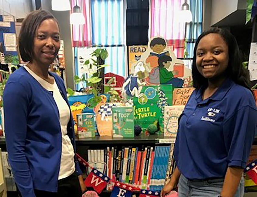 Co-Lin Reads @ Mendenhall Elementary!