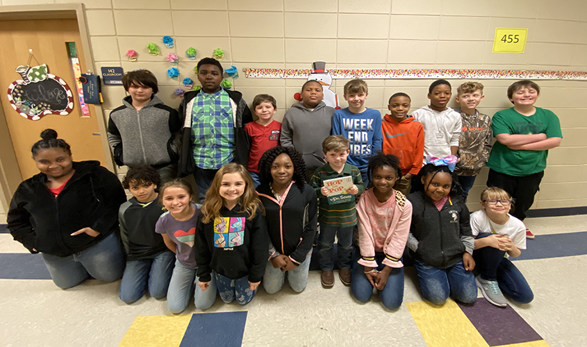 Mendenhall Elementary Celebrates Read Across America