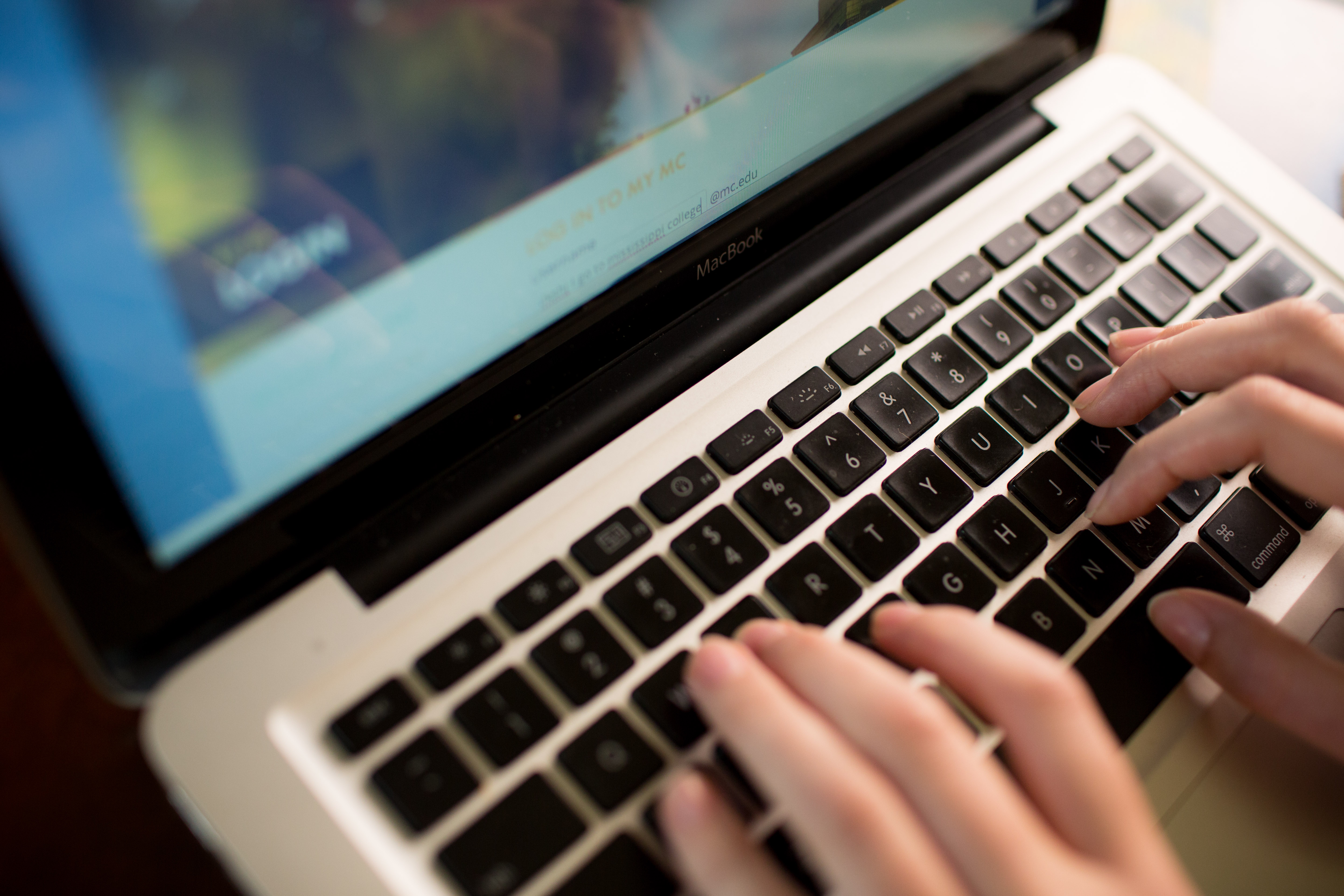 Switching to Online College Classes during Coronavirus Outbreak