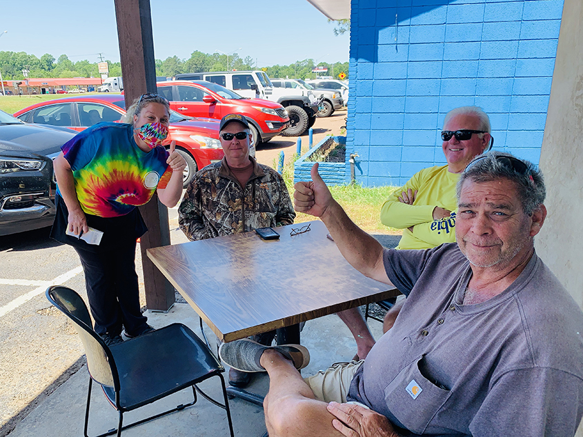 Several Restaurants Open in Magee