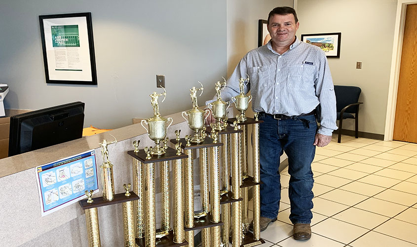 Simpson Central Wins State Archery Title