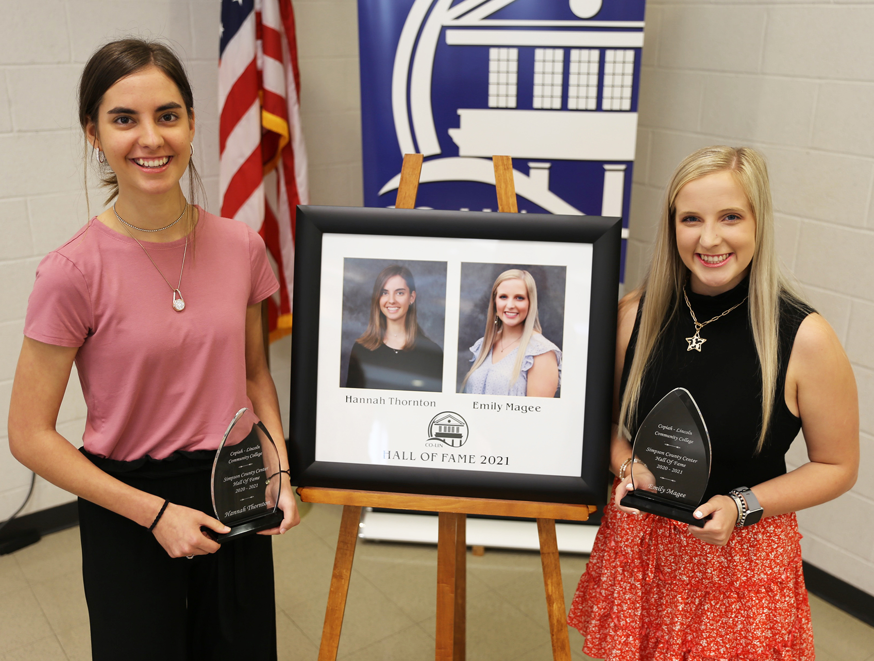Simpson Center names Magee, Thornton Hall of Fame