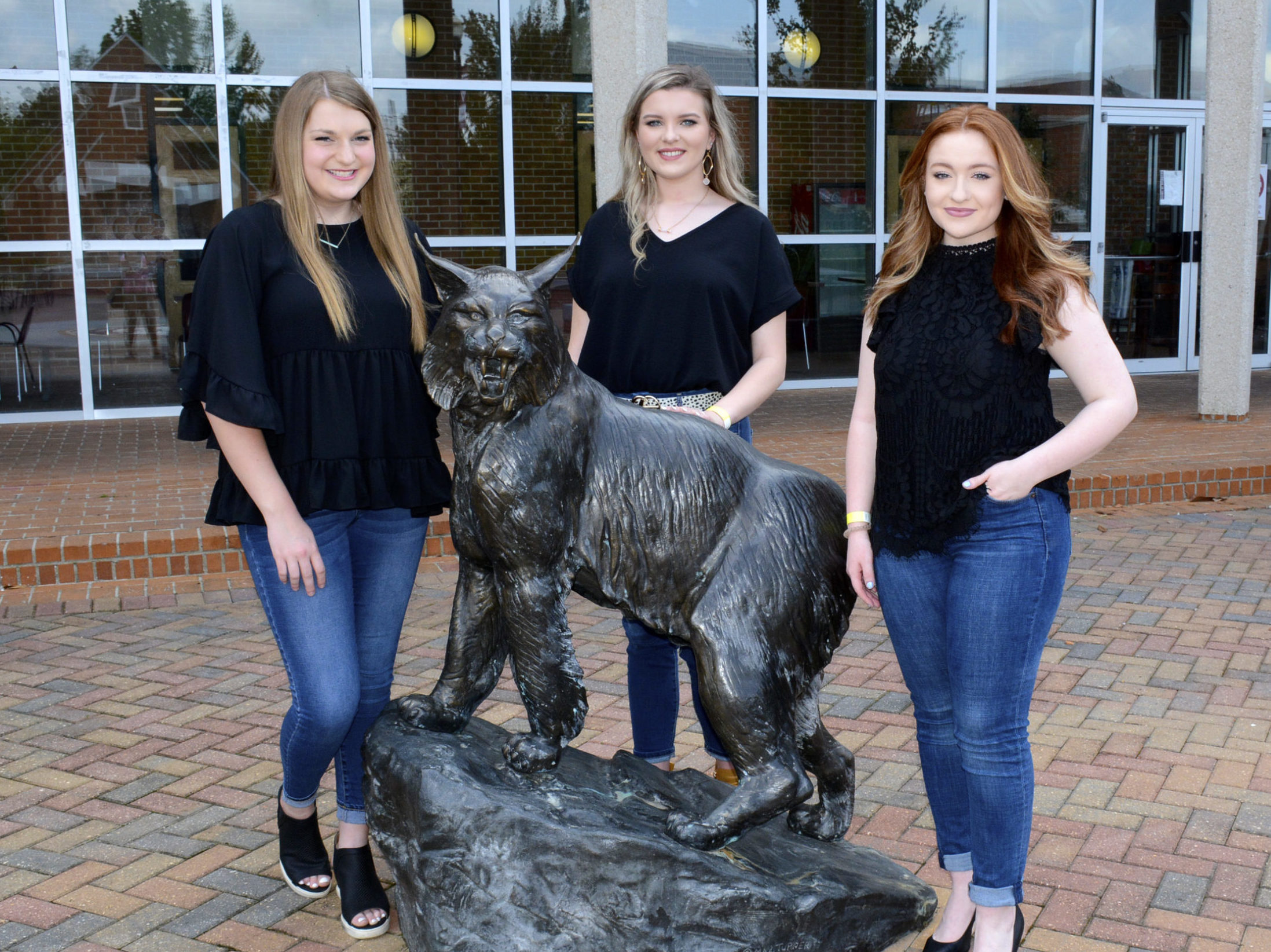 Three Drum Majors to lead Jones College’s Maroon Typhoon Marching Band
