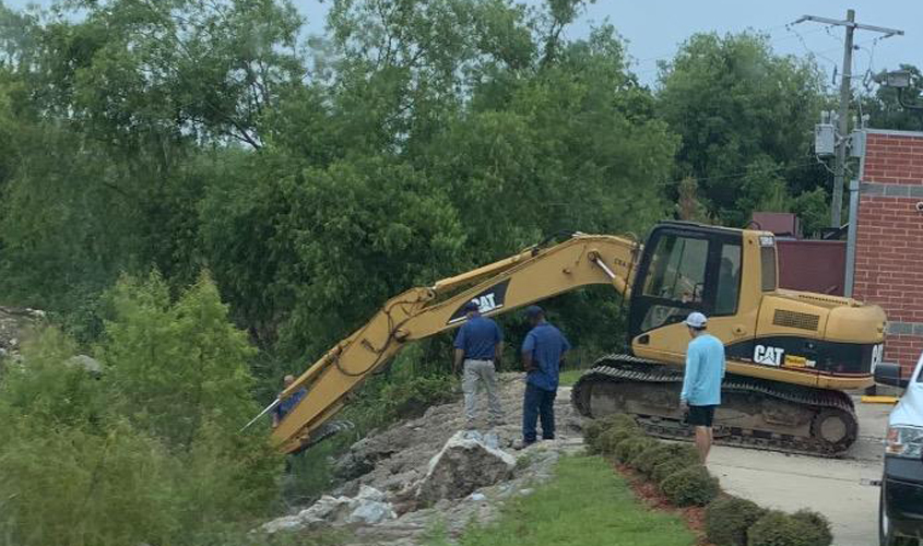 Water Main Break Behind Waffle House