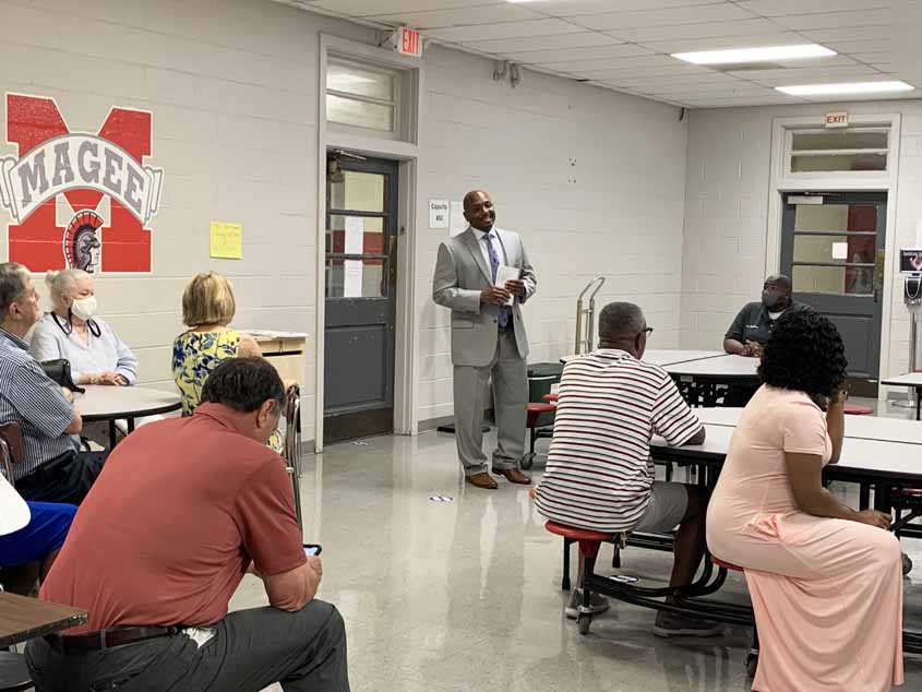 Meet and Greet Held at MHS
