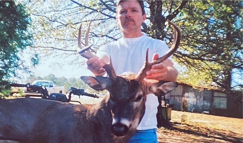 Jonathan Wade “Johnny B” Davis of Raleigh, Mississippi