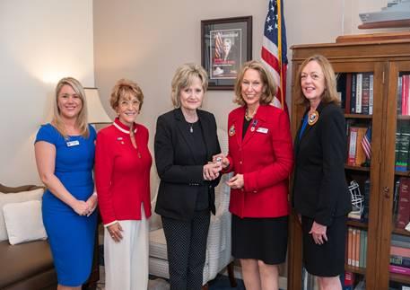 HYDE-SMITH, WARNOCK INTRODUCE GOLD STAR FAMILIES REMEMBRANCE WEEK RESOLUTION 