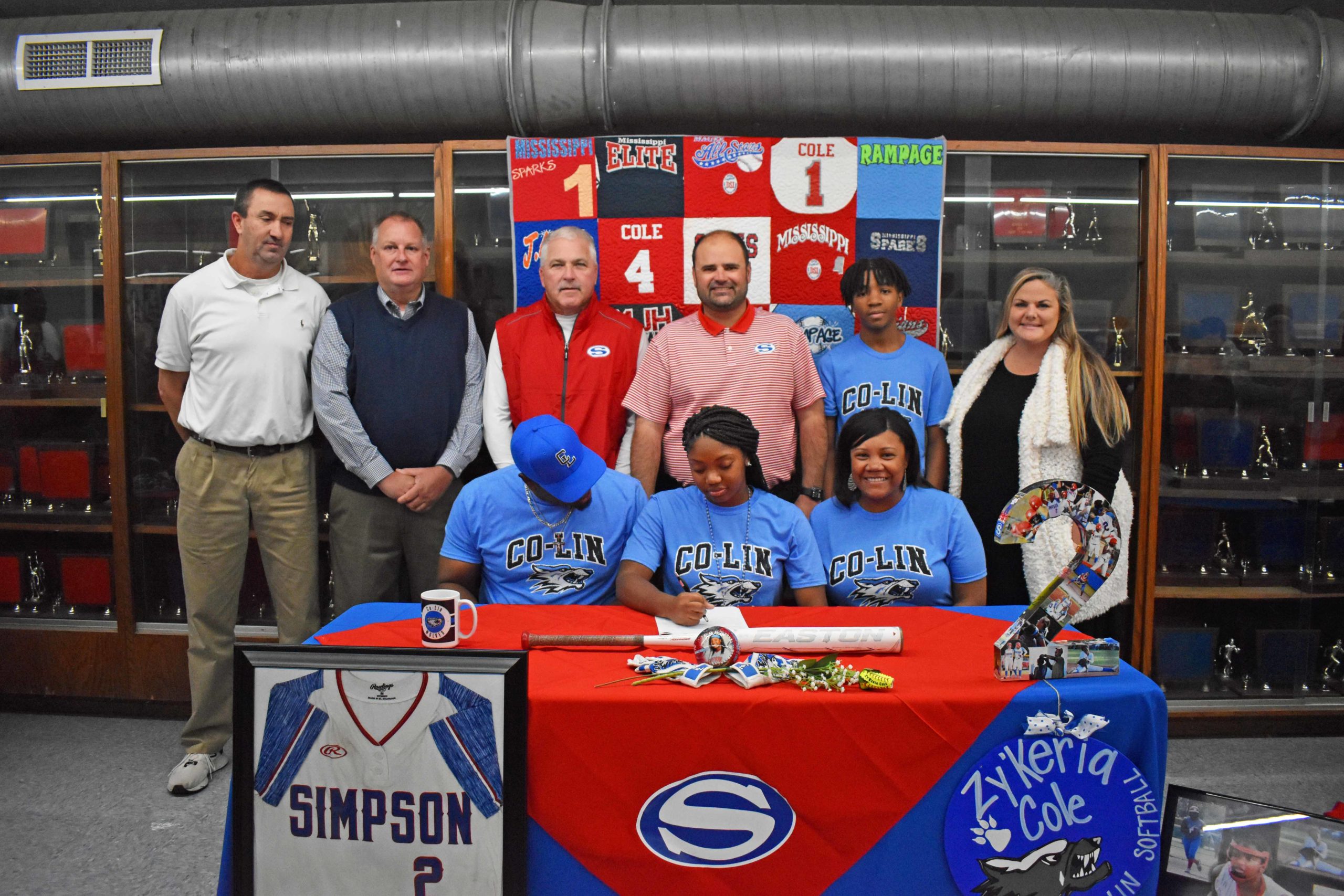 Cole Signs with Co-Lin