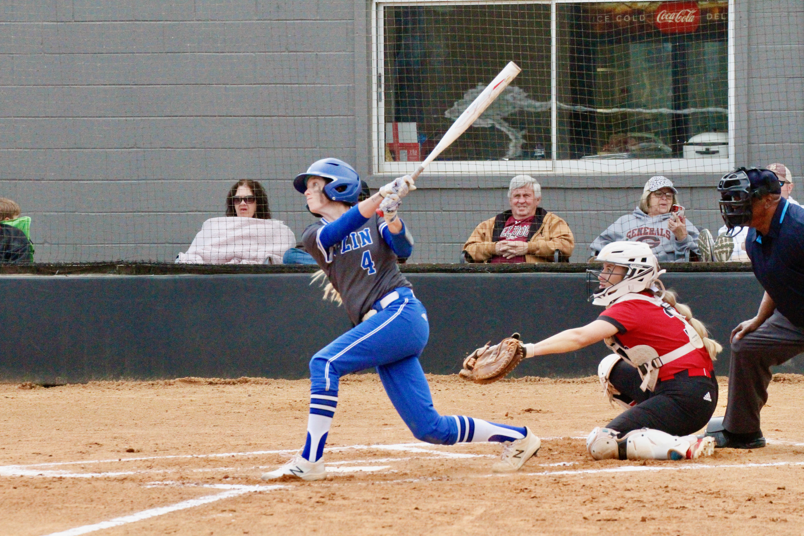 Lady Wolves Sweep Lady Bears