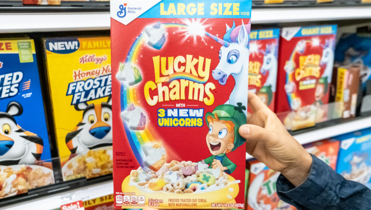 Consumers on iwaspoisoned.com complain of illnesses linked to Lucky Charms