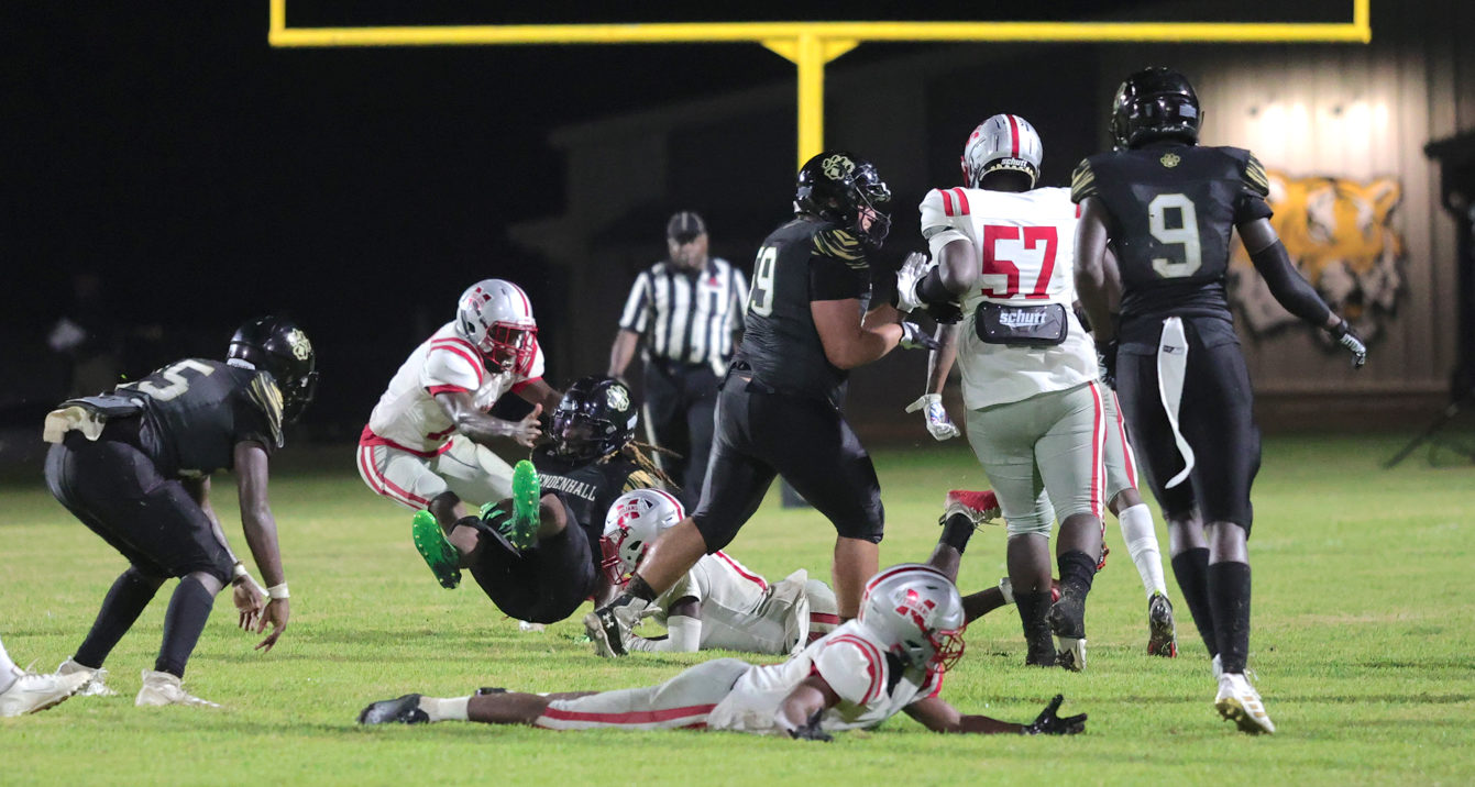 Mendenhall Dominated Magee